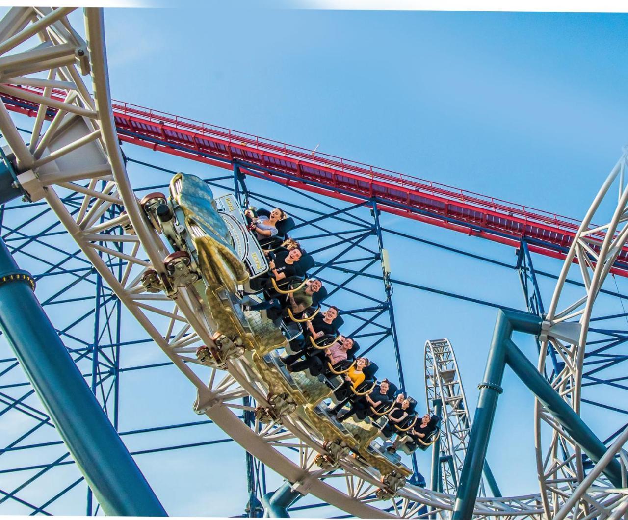 Boulevard Hotel Blackpool Zewnętrze zdjęcie The Dragon roller coaster