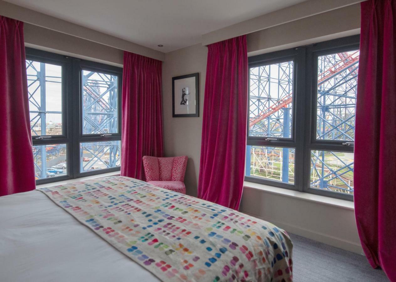 Boulevard Hotel Blackpool Zewnętrze zdjęcie A bedroom at the hotel